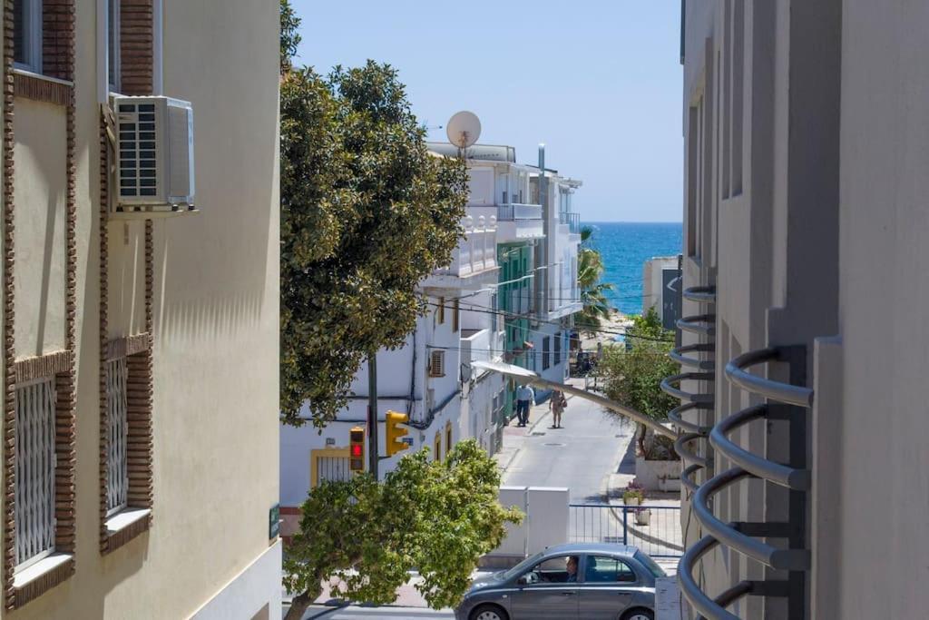 Apartment At The Beach Malaga Bagian luar foto